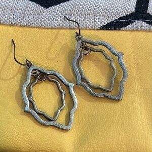 🔴KAARI BLUE Earrings